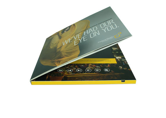 Folded  Video Greeting Card , LCD Video Invitation Card For Play Videos / Photos / Musics